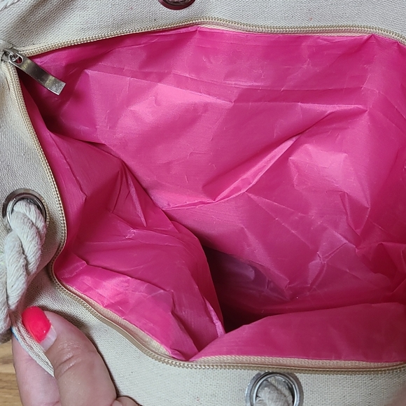 Medium sized llama bag - Picture 3 of 4